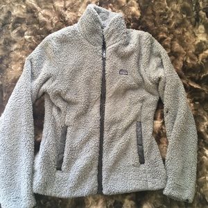 Patagonia women’s Los Lobos Jacket, gray, size L